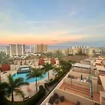 アパート Serenity Paraiso Ii Sunset View